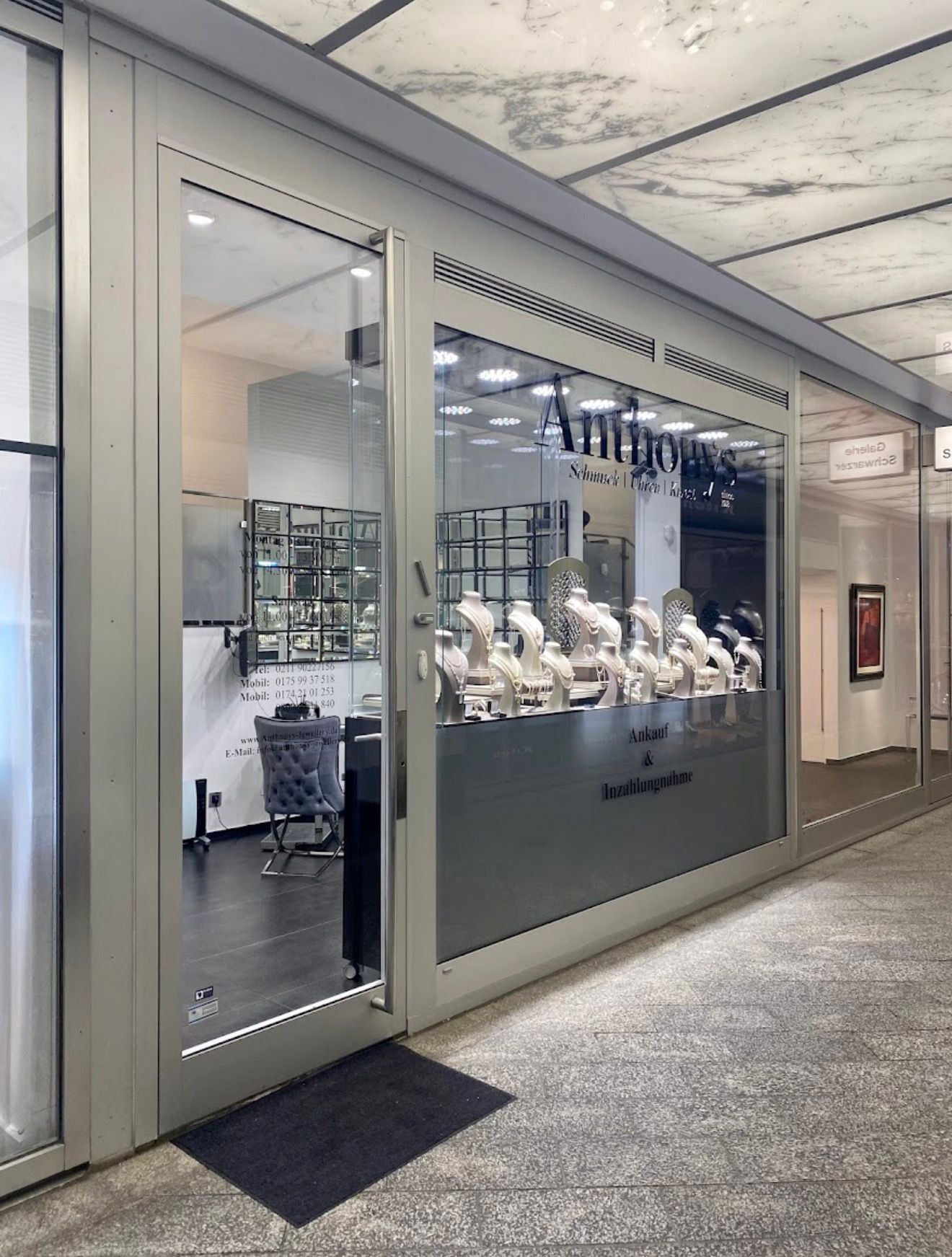 Shop Anthonys Königsallee